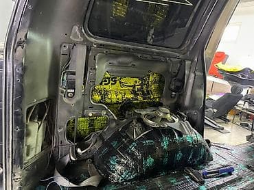 митсубисси делика: Mitsubishi Delica: 1994 г., 2.8 л, Автомат, Дизель, Минивэн — 2