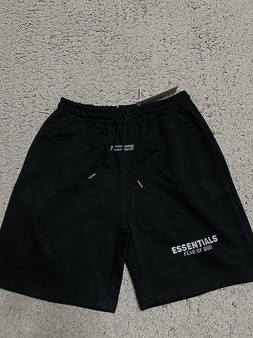 Шорты Essentials Fear of God, черные - Классический крой выше колена