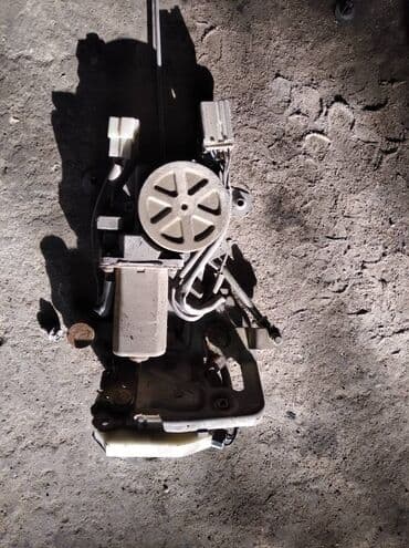 Mitsubishi Delica ЭБУ замок сдвимжной двери, Митсубиси Делика замок