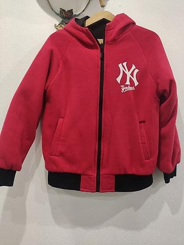 Детская двусторонняя куртка на весну и осень. Размер на 40-44