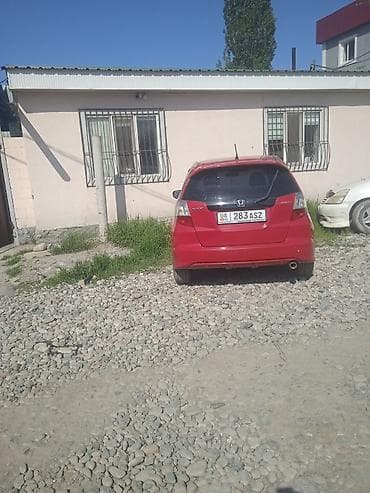 audi tt: Honda Fit: 2009 г., 1.5 л, Автомат, Бензин, Хэтчбэк — 3