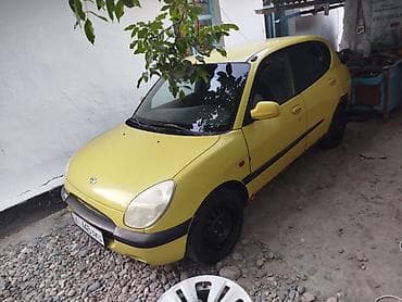 дайхатсу шараде: Daihatsu Sirion: 1999 г., 1 л, Механика, Бензин, Хэтчбэк — 3