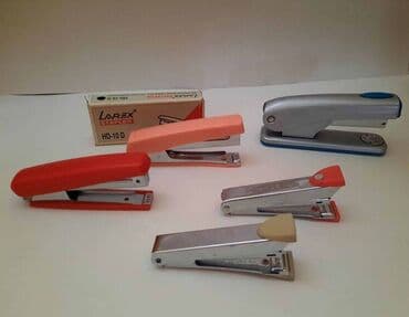 Степлеры канцелярские. за шт. Все рабочие в отличном состоянии
