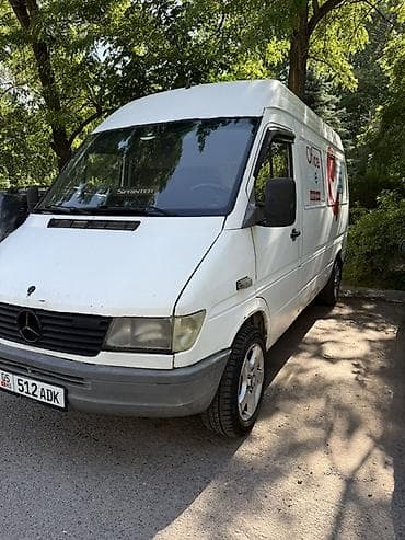 кемпер: Легкий грузовик, Mercedes-Benz, Дубль, 3 т, Б/у — 1