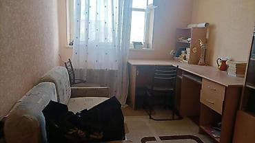 ПРОДАЁТСЯ уютный двухэтажный дом. НАХОДИТСЯ рядом с 12 микрорайоном и — 5