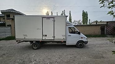 спринтер грузовой 2 7: Легкий грузовик, Mercedes-Benz, Стандарт, 3 т, Б/у — 4