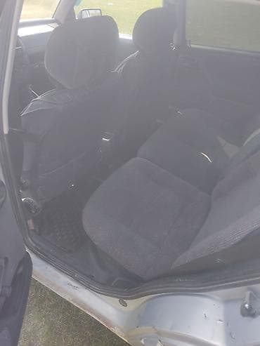 Volkswagen: Volkswagen Vento: 1995 г., Механика, Бензин, Седан — 5