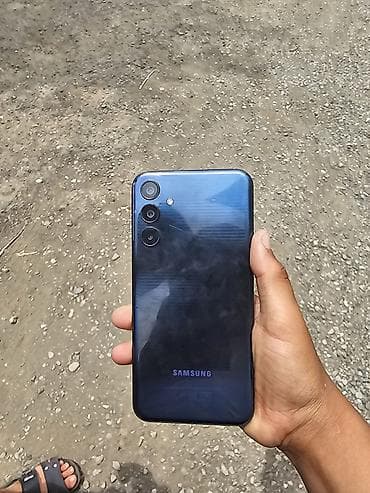 poco pad pro: Samsung Galaxy A15 — 1