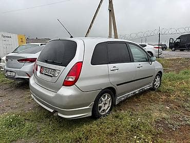 Продается компактный 5‑дверный хэтчбек/минивэн Suzuki liana — 3