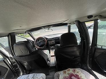 Mercedes-Benz W124: 2006 г., 1.7 л, Автомат, Бензин, Универсал — 6