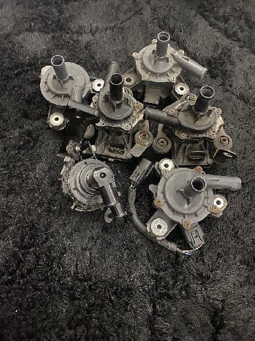 Помпа инвертора для всех гибридных машин Toyota Prius 10-11-20-30 -v