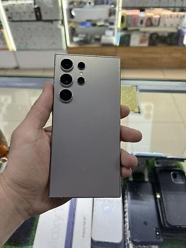 Samsung Galaxy S24 Ultra, Б/у, 256 ГБ, цвет - Бежевый