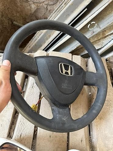 Запчасти Honda: - Рулевое колесо Honda с модулем SRS Airbag (кнопка — 2
