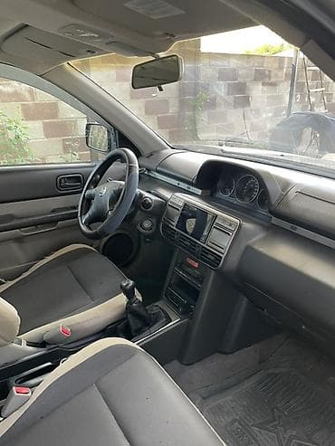 tracker gps: Nissan X-Trail: 2003 г., 2.2 л, Механика, Дизель, Кроссовер — 4