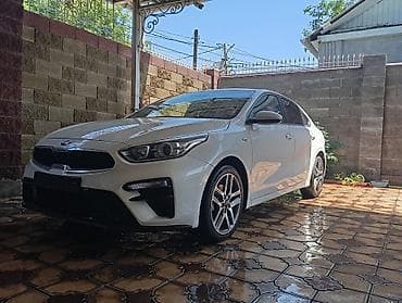 byd plus: Kia K3: 2020 г., Седан — 1