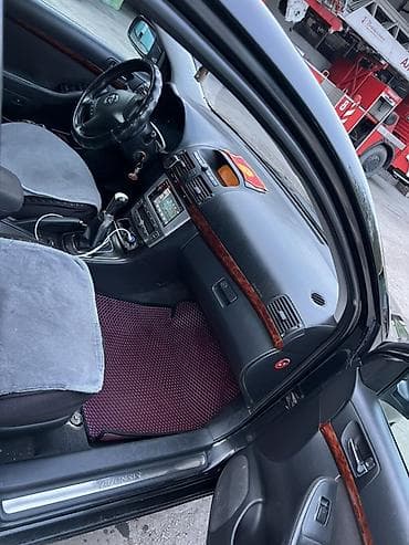 приус 20 кузов: Toyota Avensis: 2004 г., 1.8 л, Ручные, Бензин, Седан — 3