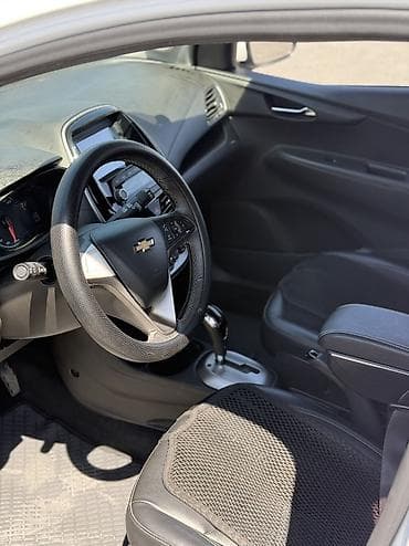 Chevrolet: Chevrolet Spark: 2018 г., 1 л, Вариатор, Бензин, Хэтчбэк — 7