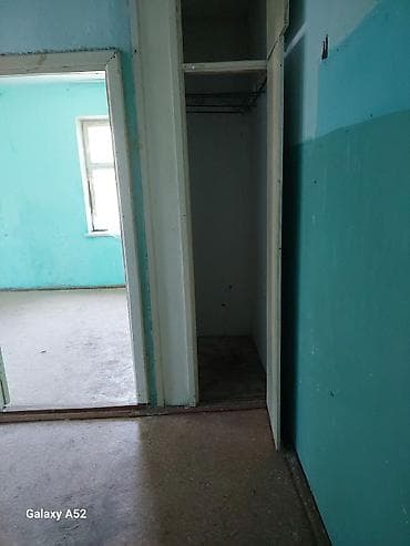 дома на продажу бишкек: 1 комната, 34 м², 106 серия улучшенная, 3 этаж, Старый ремонт — 5