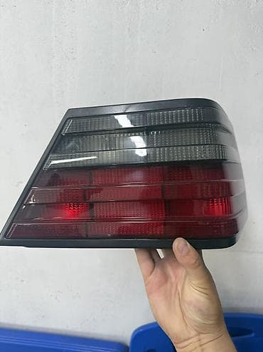 e55 compressor: Комплект стоп-сигналов Mercedes-Benz 1995 г., Б/у, Оригинал, Франция — 2