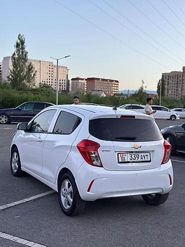 спарк 2016: Chevrolet Spark: 2021 г., 1 л, Автомат, Бензин, Хэтчбэк — 6