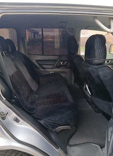 мотор суу: Mitsubishi Pajero: 2004 г., 0.3 - engine capacity л, Автомат, Газ, Жол тандабас — 7