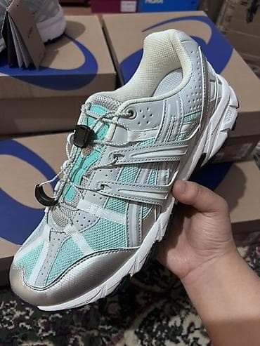 Мужские кроссовки, 41, 41.5, 42, Asics, Новый, Самовывоз, Платная доставка