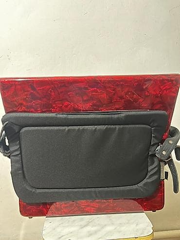 герман груша: Аккордеон Weltmeister Caprice, красный перламутровый корпус — 3