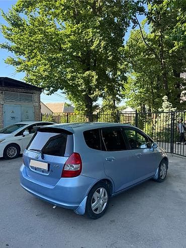 Honda Fit: 2003 г., 1.5 л, Вариатор, Бензин, Хэтчбэк