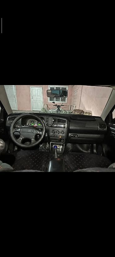 поло 2002: Volkswagen Golf: 1995 г., 1.8 л, Механика, Бензин, Хэтчбэк — 8