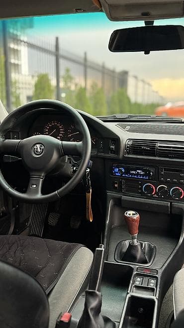 мерс 124 2 2 об: BMW 5 series: 1990 г., 3.2 л, Механика, Бензин, Седан — 6