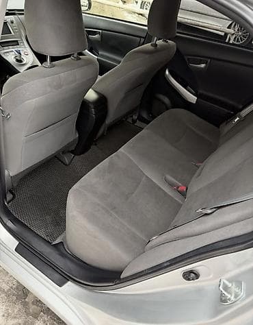 Продажа авто: Toyota Prius: 2014 г. — 7