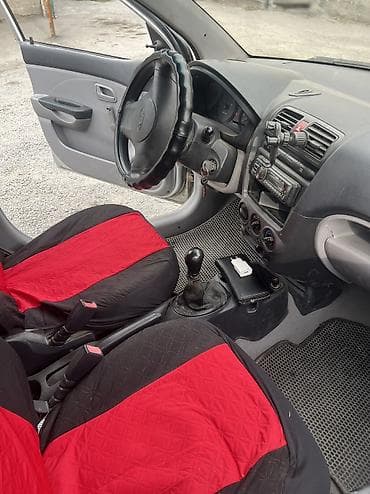 low ll: Kia Picanto: 2006 г., 1 л, Механика, Бензин, Хэтчбэк — 6