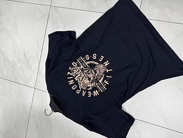 Мужская одежда: Футболка с принтом “FIGHT FOR SOMETHING / WEAPONIZED FITNESS”. - Тип — 3