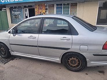 jetour dashing: Suzuki Liana: 2003 г., Механика, Седан — 4