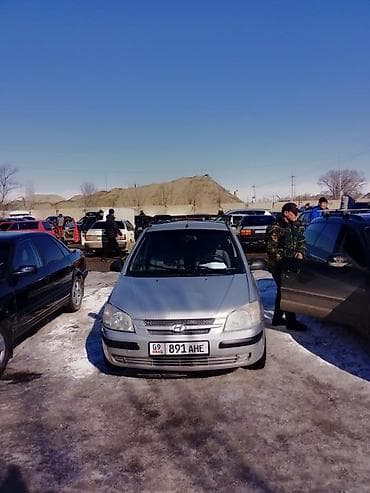 спартивные машины: Hyundai Getz, 5‑дверный хэтчбек, серебристый цвет. Кузов и экстерьер — 1