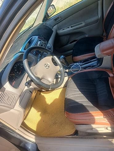 задний вид фит: Toyota Camry: 2002 г., 2.4 л, Автомат, Бензин, Седан — 5