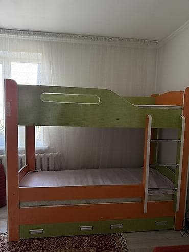 Комплекты детских столов и стульев: ✨ Продаётся удобная и стильная двухъярусная кровать ✨ Идеальный — 1