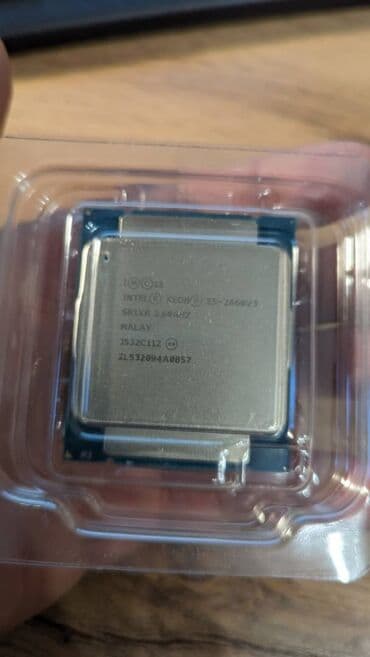 Процессор, Б/у, Intel Xeon E, 10 ядер, Для ПК