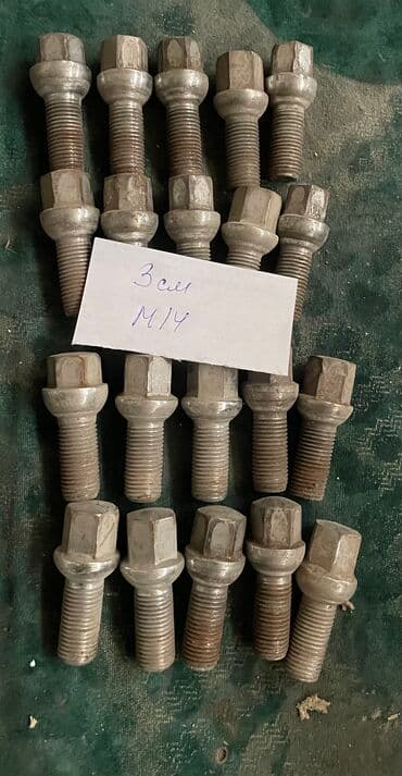 табуретка запаска: Колесные болты М12 и М14 на Мерседес: М12 5см - 250с/шт (10шт) М12 — 5