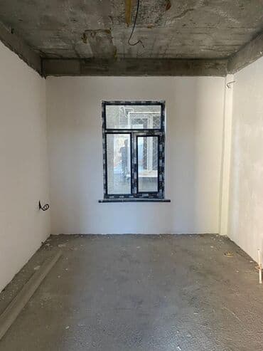 продаю дом под бизнес бишкеке: Срочно продается 3 этажное Коммерческое помещение / 📍 Ул. Фрунзе — — 7