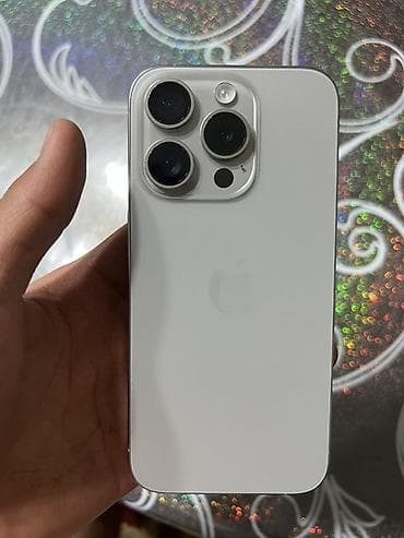 IPhone 15 Pro, 256 ГБ, Серебристый, Чехол, 86 %