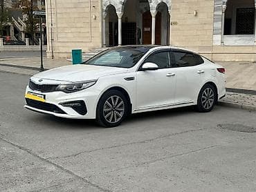 Kia K5: 2018 г., 2 л, Автомат, Газ, Седан