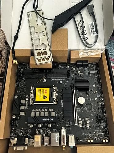 Настольные ПК и комплектующие: Материнская плата для ПК, Б/у, MSI, LGA1700, ATX — 1