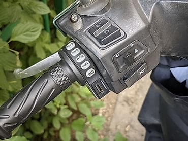 dio 27: Тип скутера M8, 50 куб. см, Бензин, Б/у — 3