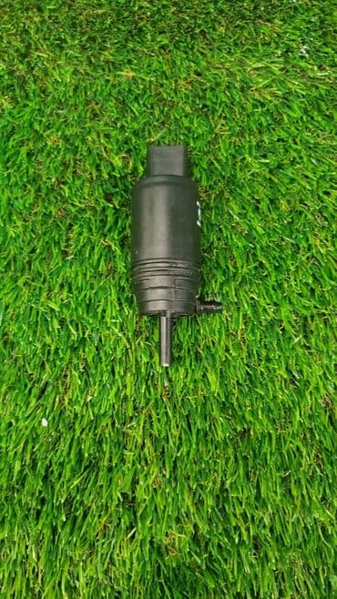 e39: Насос омывателя Номер производителя: BMW Насос омывателя — 3