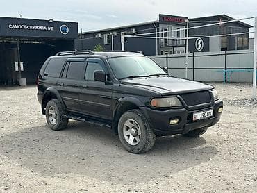 Mitsubishi Montero Sport: 2003 г., 3 л, Автомат, Газ, Внедорожник