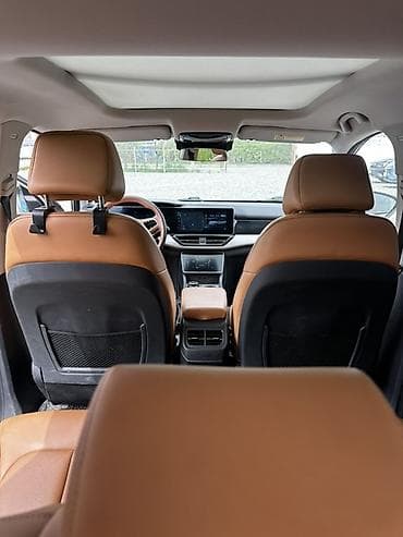 transporter multivan: Weltmeister W6, 2021 г., 58000 км, Передний, В наличии — 4