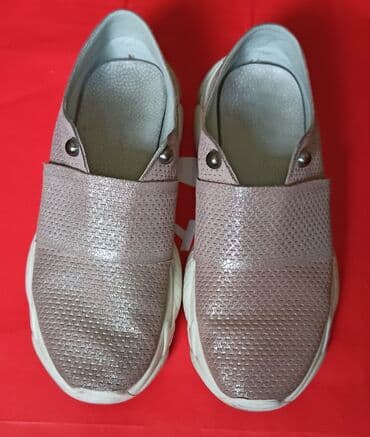 купить женскую обувь больших размеров: Очень удобная и легкая дышащая женская обувь, натуральная кожа! Размер — 1