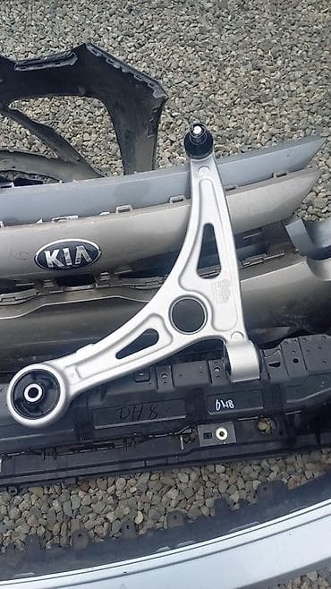 Генератор и передний нижний рычаг подвески для Kia - Генератор