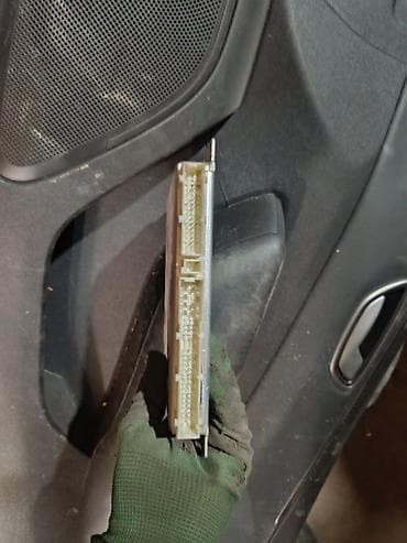 airmatic: Блок управления пневмоподвеской Mercedes-Benz - Оригинальный блок ECU — 2